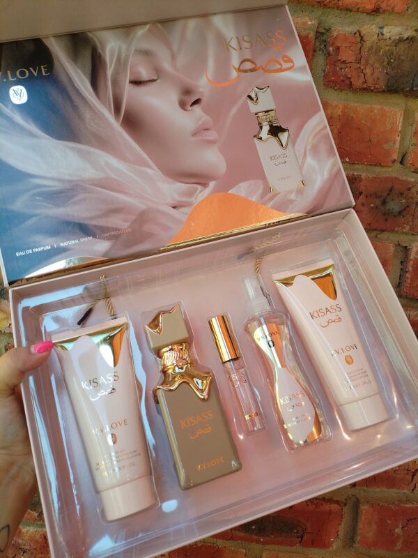 Eclaire Inspired Large GiftSet