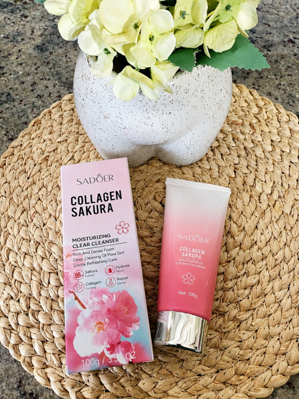 Sadoer Collagen Sakura Moisturizing Clear Cleanser